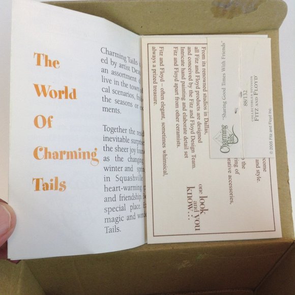 Fitz and Floyd Charming Tails Figurine "Sharing Good Time with Friends" - Picture 14 of 16